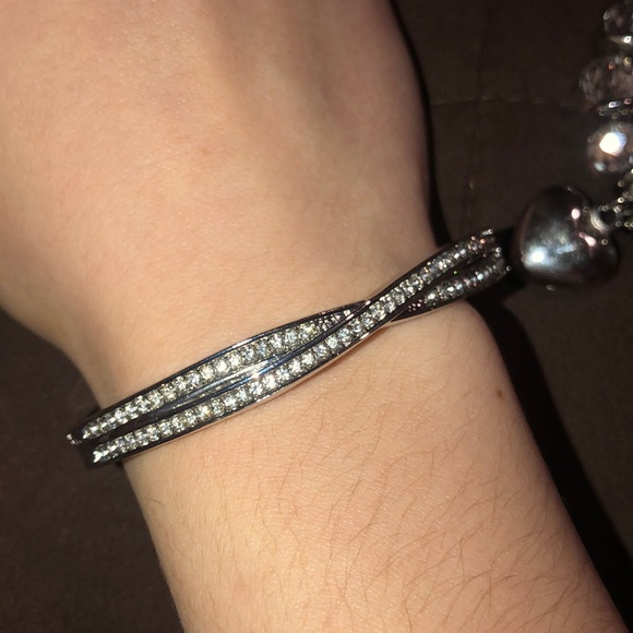 Random Bracelets - Picture 2 of 3
